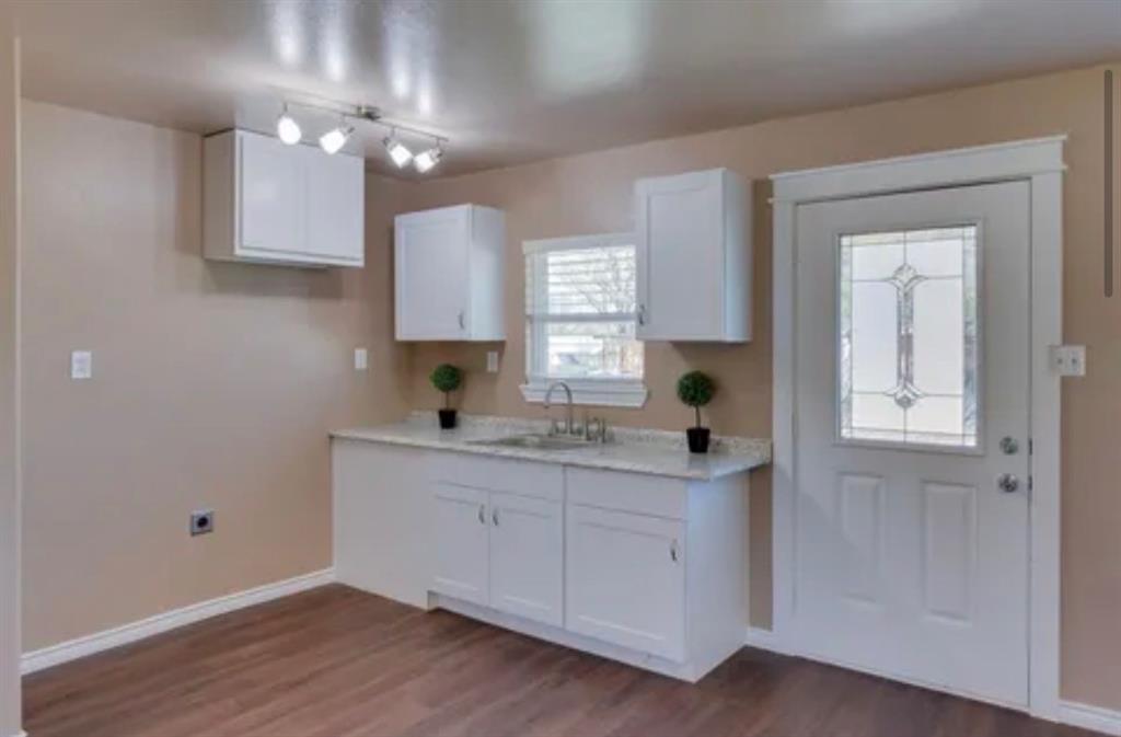 Dallas Park - Residential