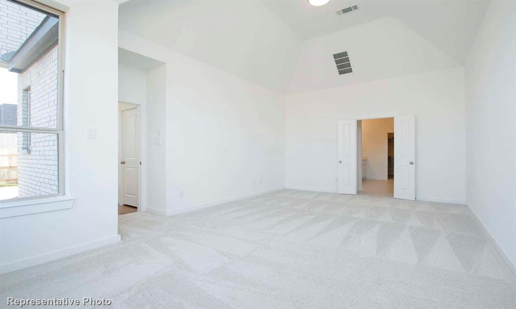2740 Starwood Drive