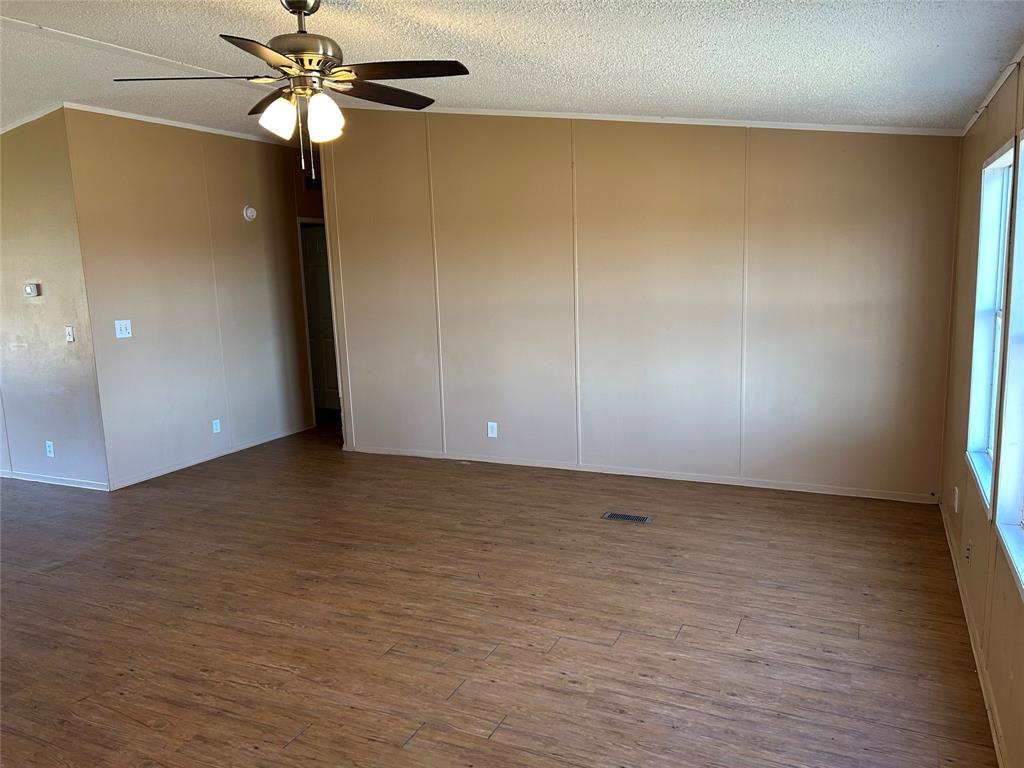 Oak Meadows Ph IV - Residential Lease