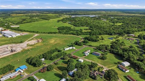 Photo of 409 Katie Rose Lane, Southmayd, TX 75092 (MLS # 21330713)