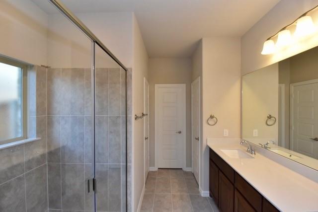 Courts Of Bonnie Brae - Residential