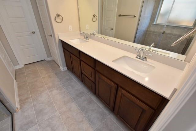 Courts Of Bonnie Brae - Residential