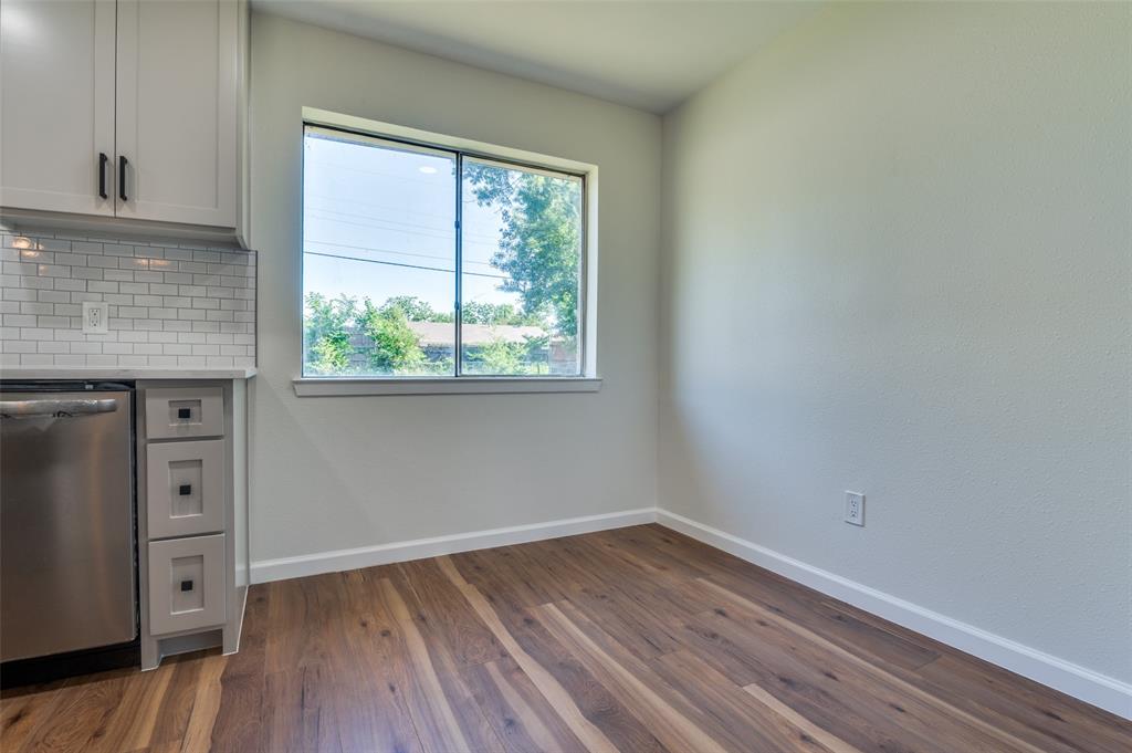 SPRING OAKS 3RD INST - Residential Lease