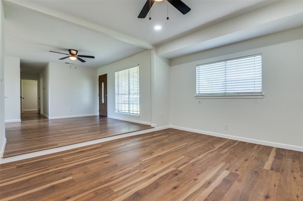 SPRING OAKS 3RD INST - Residential Lease