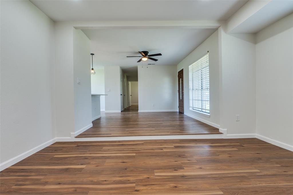 SPRING OAKS 3RD INST - Residential Lease