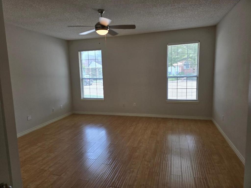 Lloyd Add Tr 8 - Residential Lease