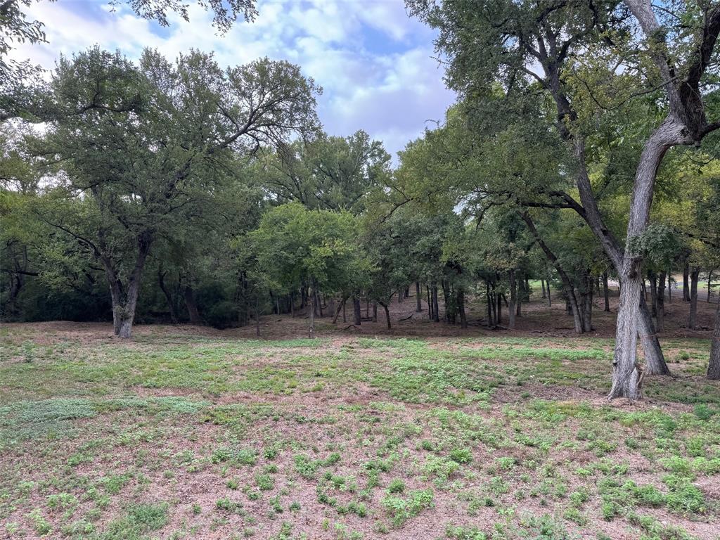 2150 Hollow Hills Street