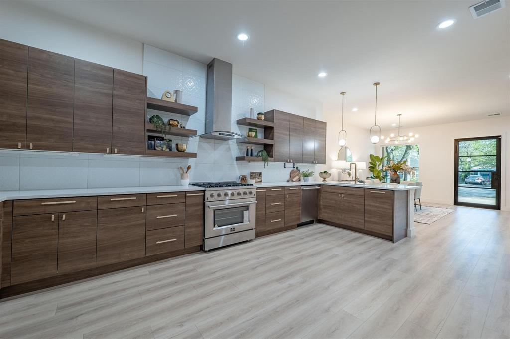 Walnut Hill Estates - Residential