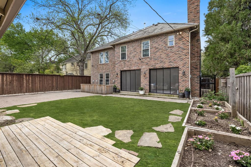 Preston Place 04 - Residential