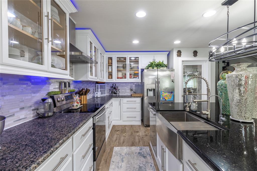 916 Glenndon Drive