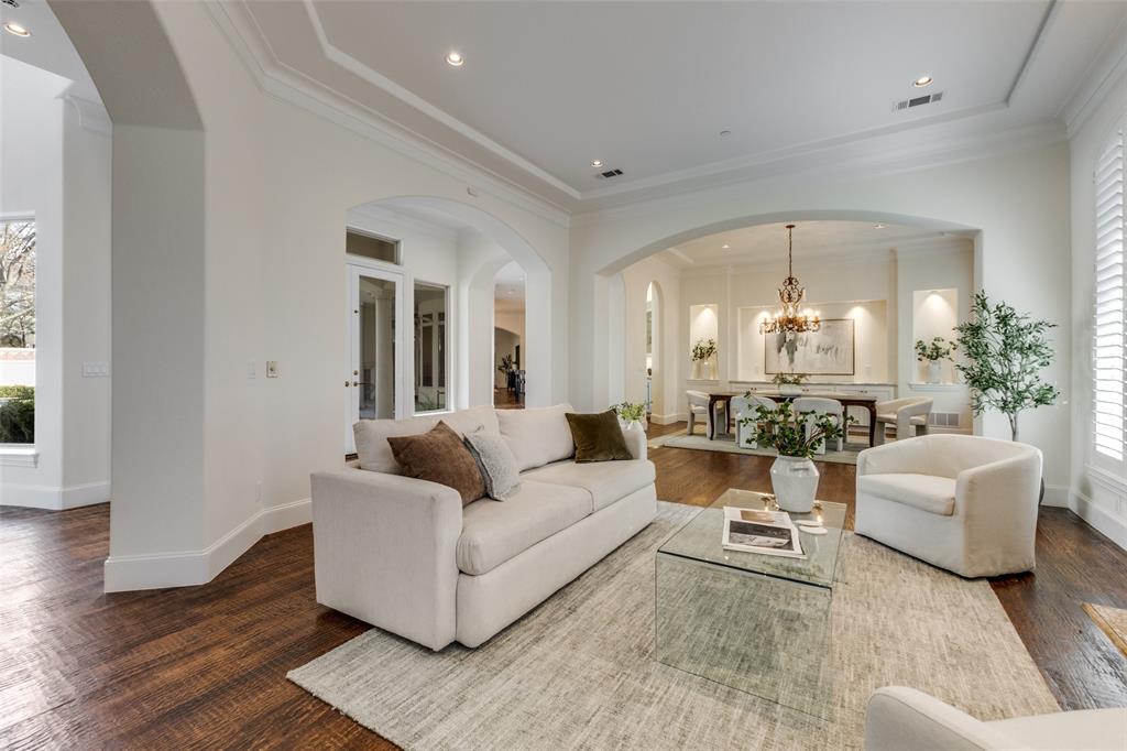 14828 Bellbrook Drive