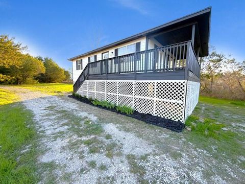 2304 Beverly Drive Granbury TX 76048