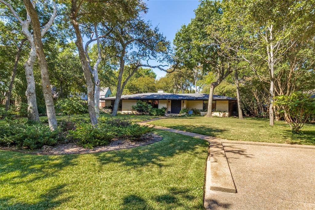 8231 Forest Hills Boulevard