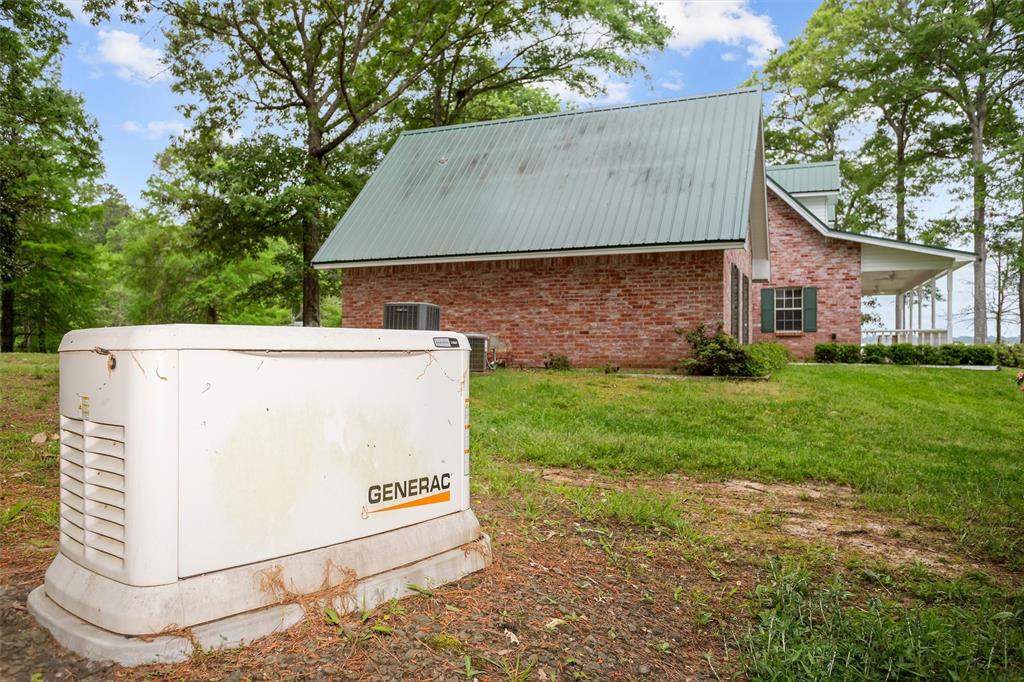 Hemphill, Texas 75959, United States, 4 Bedrooms Bedrooms, ,4 BathroomsBathrooms,Residential,Active,106661