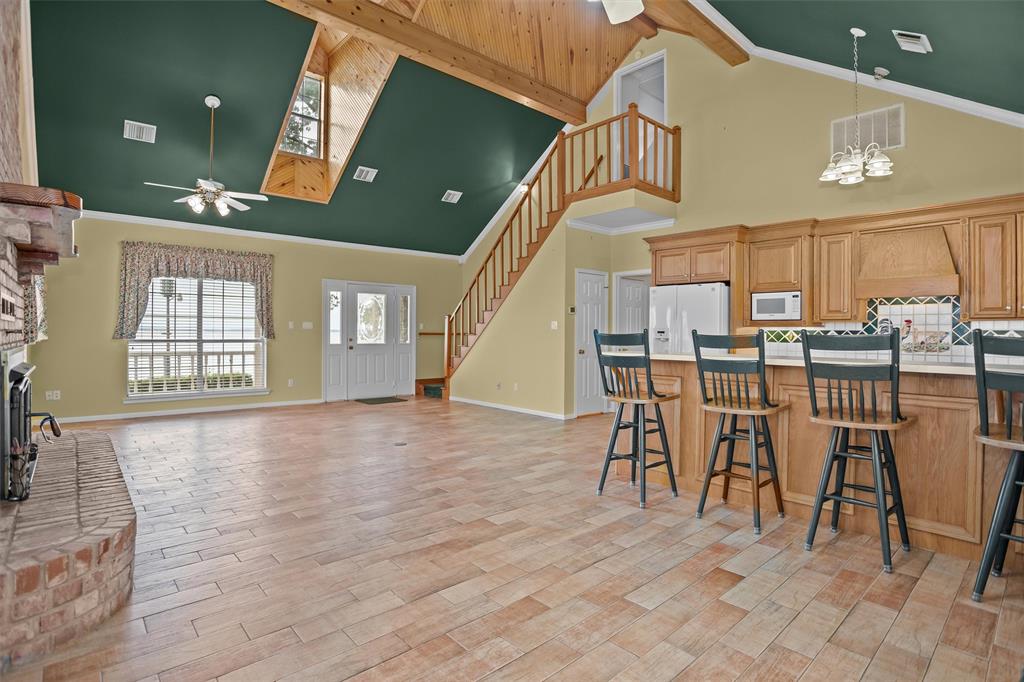 Hemphill, Texas 75959, United States, 4 Bedrooms Bedrooms, ,4 BathroomsBathrooms,Residential,Active,106661