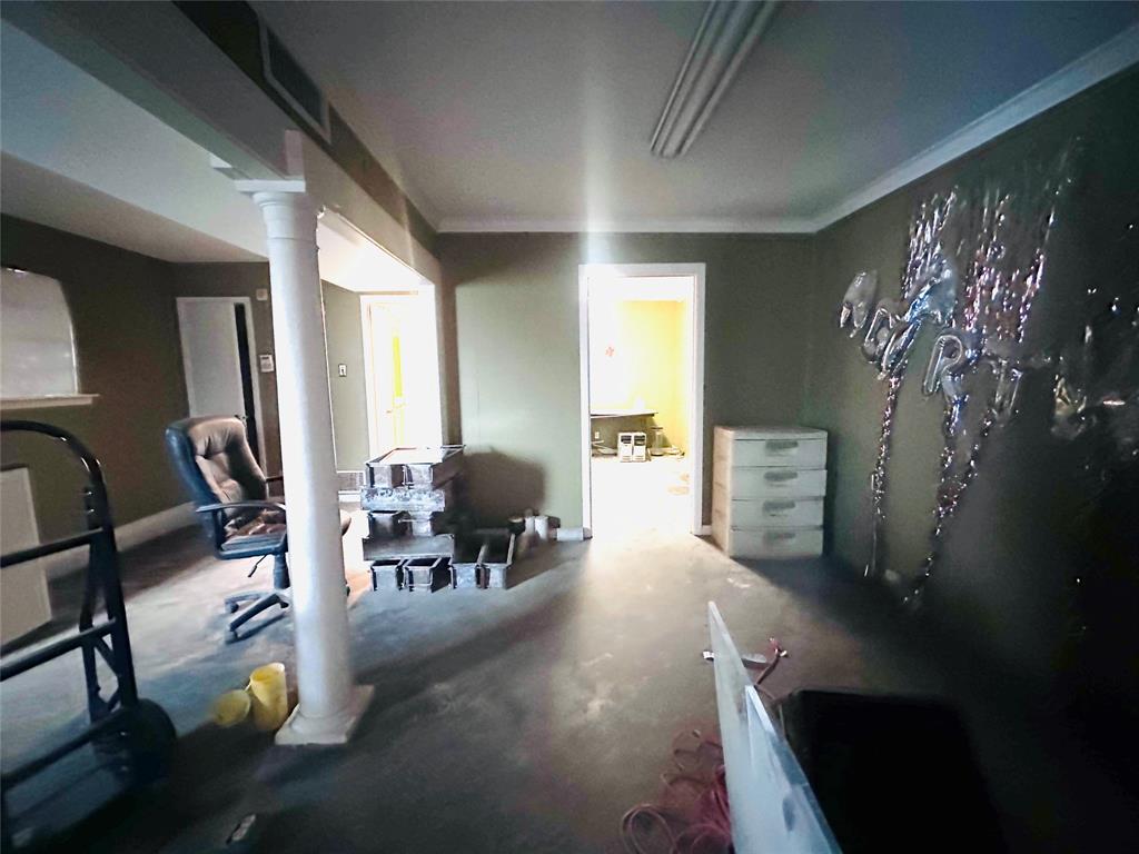 Yancys Southern Hils - Commercial Lease