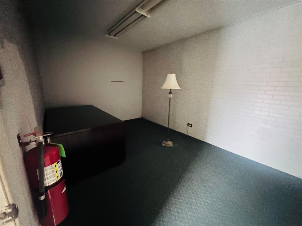 Yancys Southern Hils - Commercial Lease