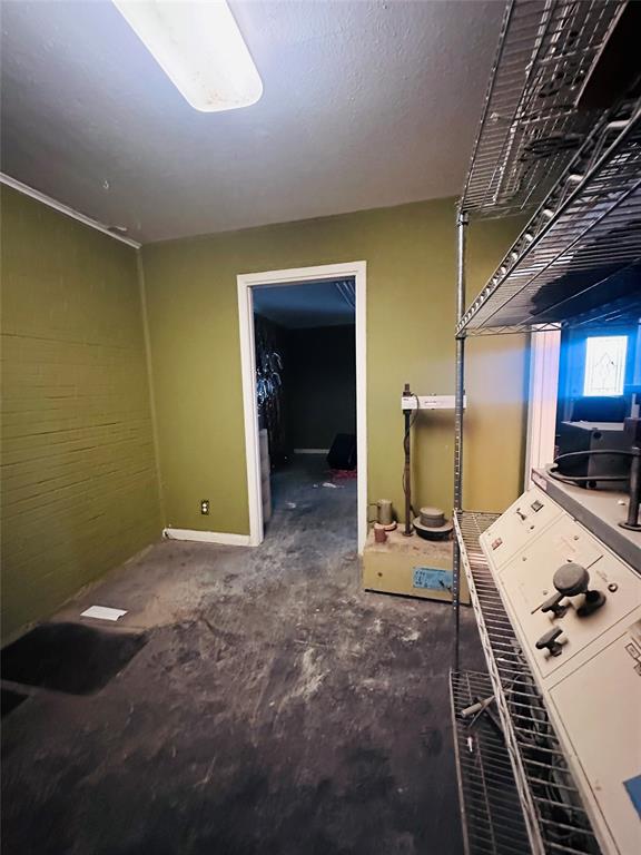 Yancys Southern Hils - Commercial Lease