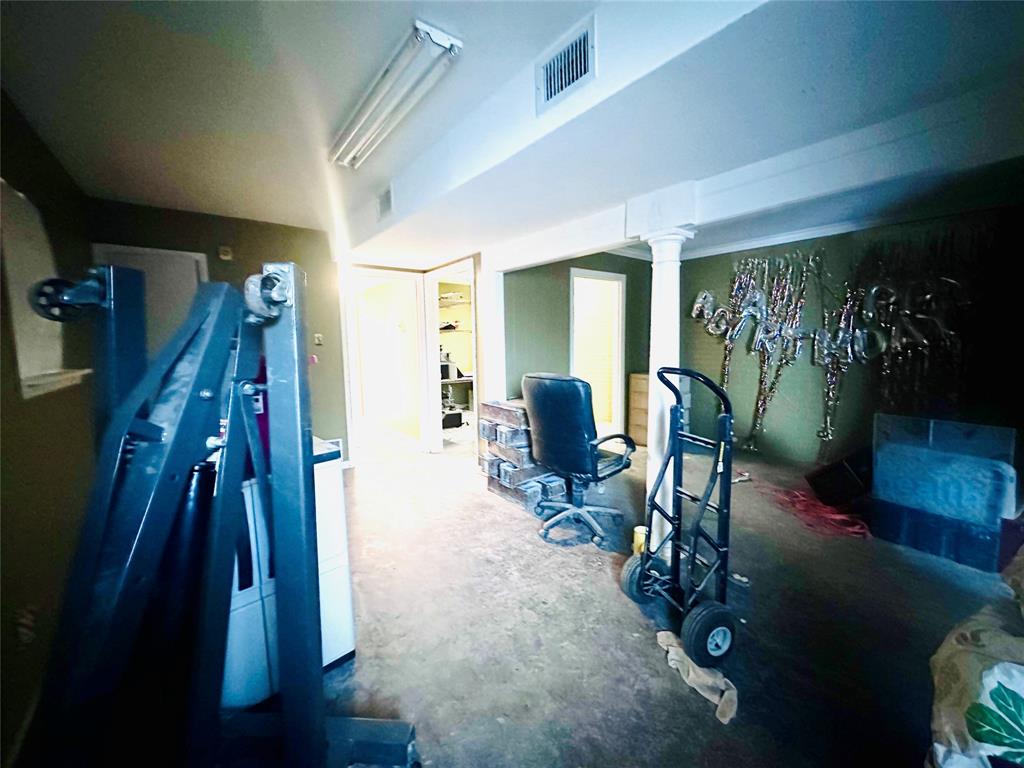 Yancys Southern Hils - Commercial Lease