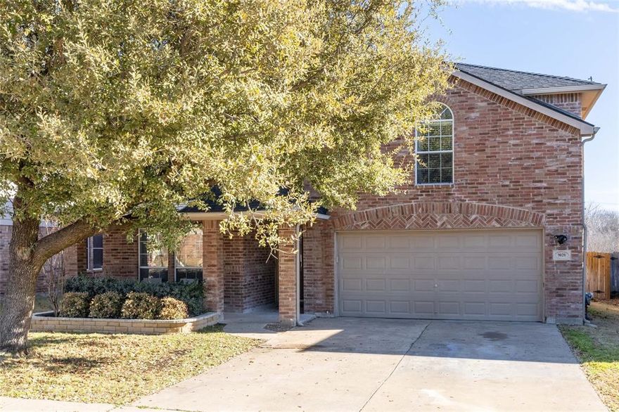 Seller is offering 10,000 toward buyer concessions for contract by January29. This is the best deal in the area.  Location! Location! Tucked away on a cul-de-sac and 4 houses from the community pool and park.  House backs to a green space with pond located on it.   4 bedrooms plus a study.  2 large living areas with large bedrooms so space for everyone.  This is an awesome house with a kitchen open to the living room that features upgraded gas stove top, Double ovens, lots of work space and Solid surface C-tops.    This home is located close to restaurants, schools and freeways. You will love this home for the added space for everyone.  It is hard to find a home with bedrooms this large.  Fresh interior paint in the last 2 years.  Ring Door Bell and exterior cameras remain so just add your Alexa.  Extremely neat and clean and ready for you to call it home.