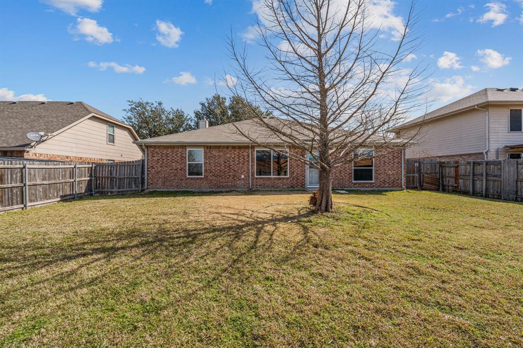 Saddlebrook Estates Ph 1 Krum - Residential
