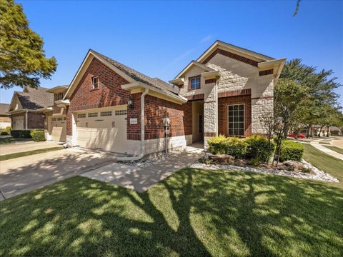 Photo of 2829 Mott Street, Plano, TX 75025 (MLS # 21358330)
