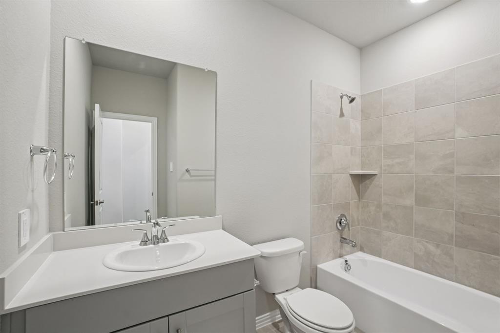 Lakehaven - Residential