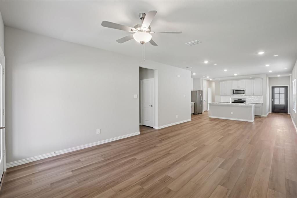 Lakehaven - Residential