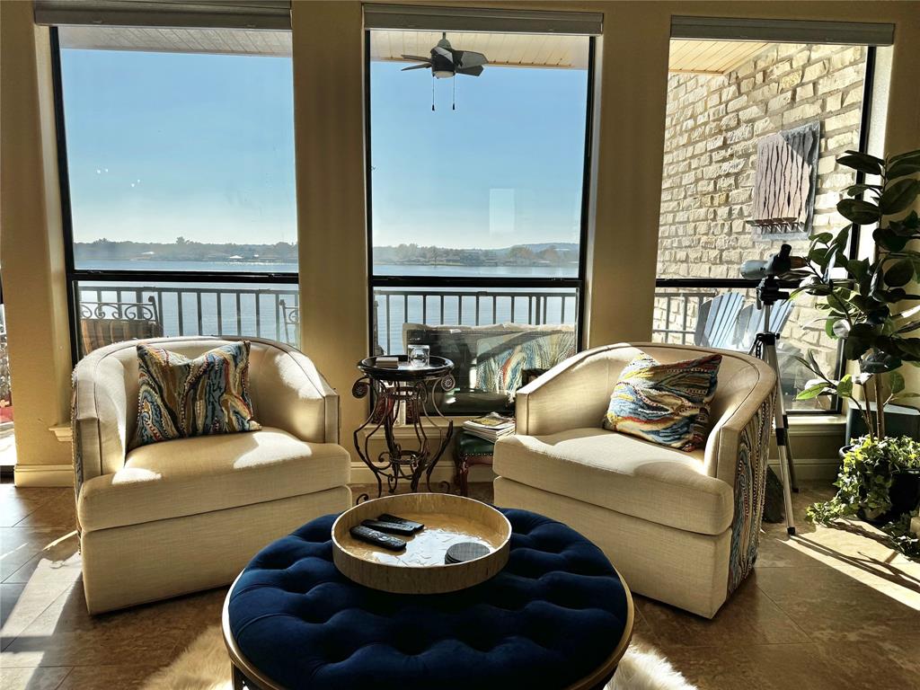 The Lodge Of Granbury - Residential