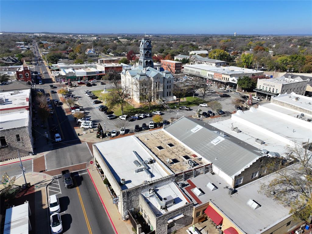 The Lodge Of Granbury - Residential