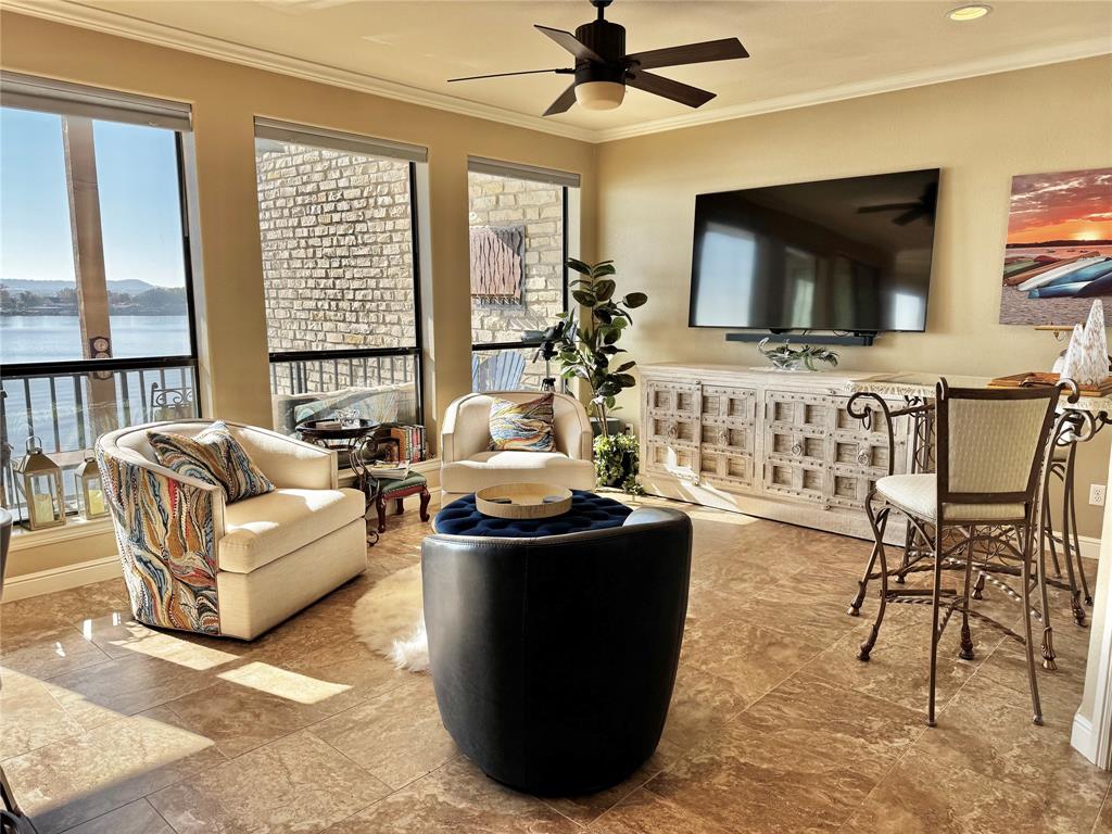 The Lodge Of Granbury - Residential