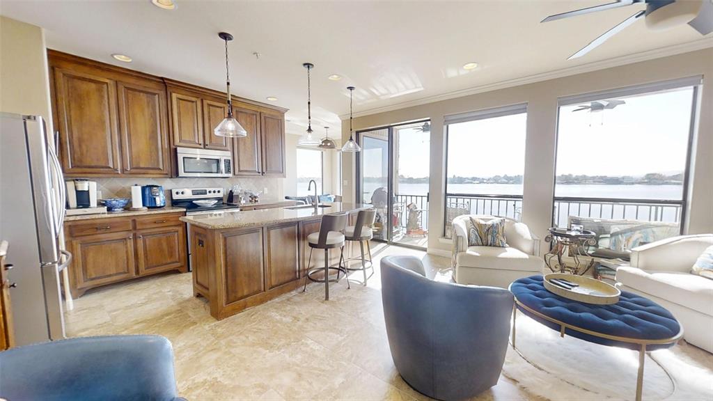 The Lodge Of Granbury - Residential