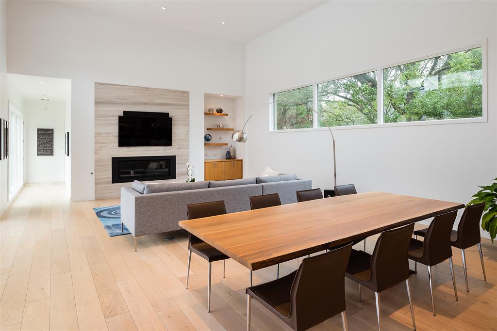 Royal Crest 03 - Residential