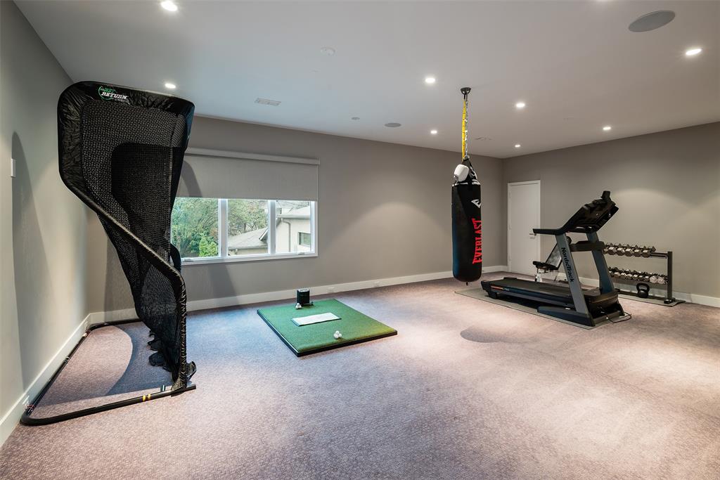 Royal Crest 03 - Residential