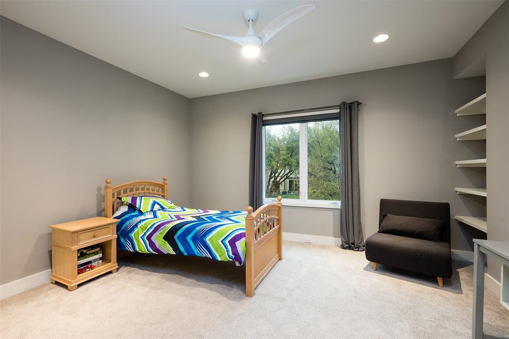 Royal Crest 03 - Residential