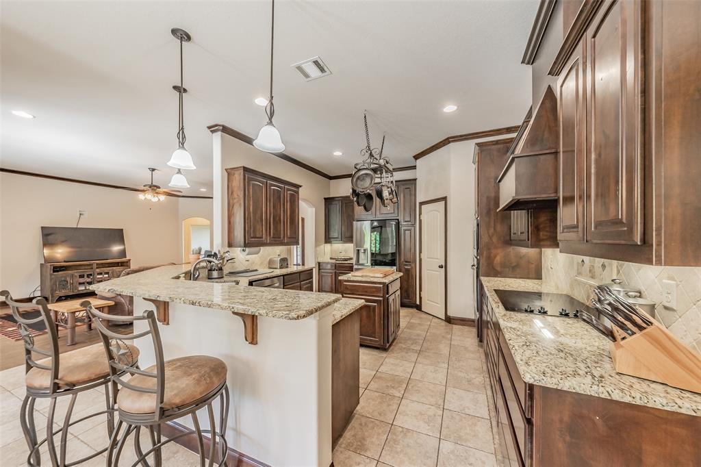 5001 Oak Mill Drive
