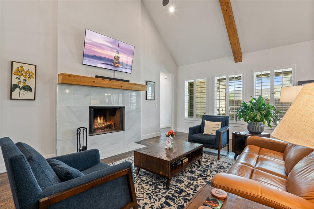 1215 Chapel Drive