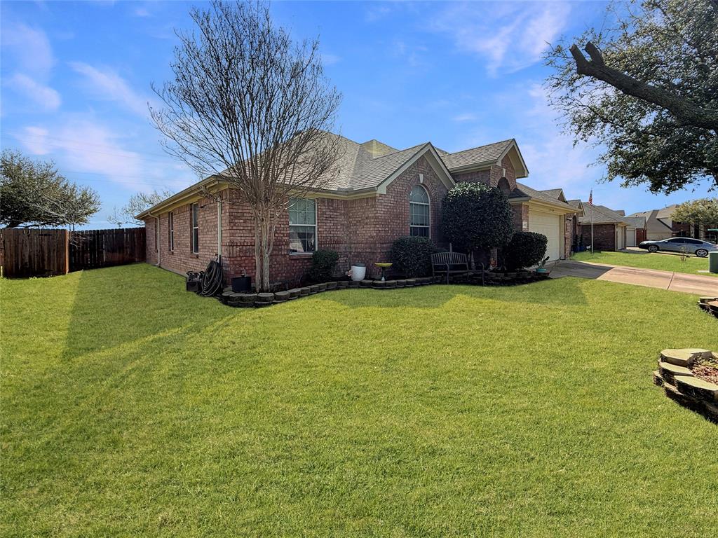 5228 Lake Grove Drive