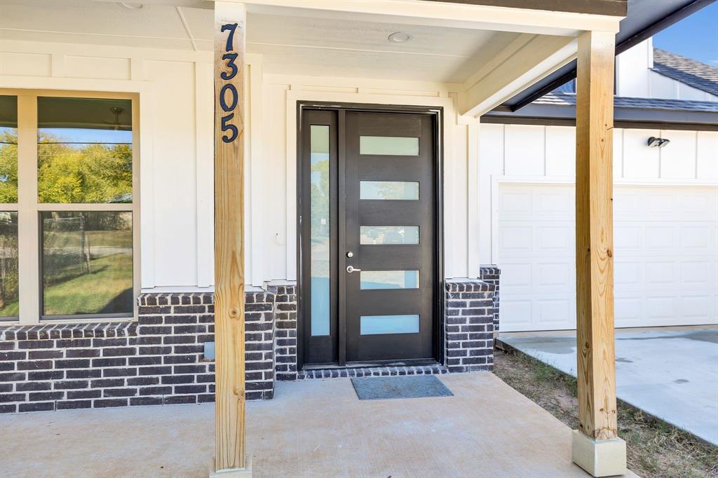 7305 Charbonneau Road