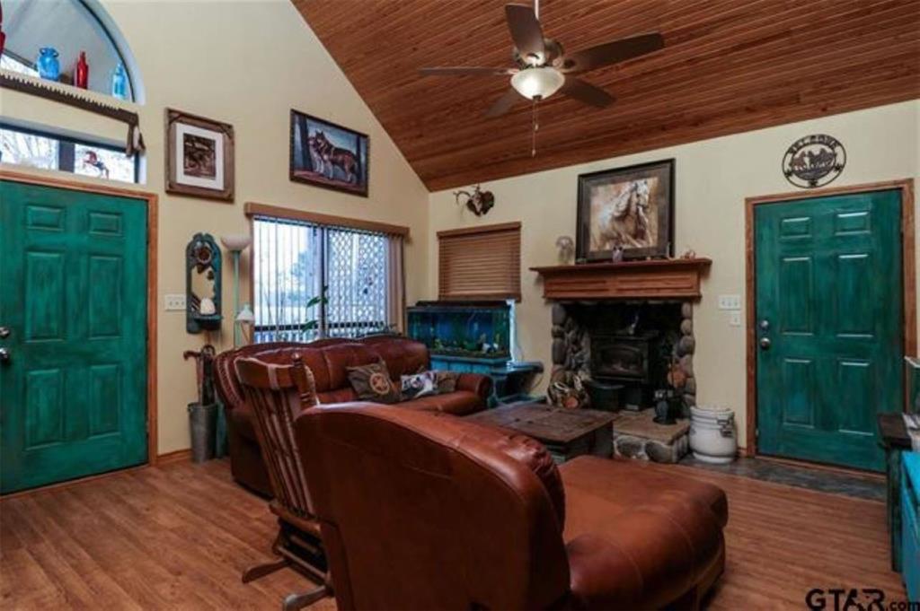 MOJAR(LOVE & ALLEN - Residential