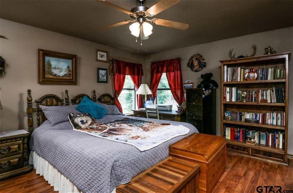 MOJAR(LOVE & ALLEN - Residential