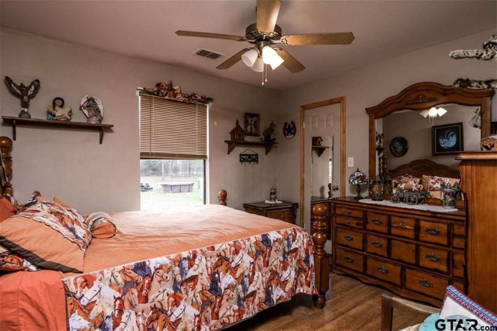 MOJAR(LOVE & ALLEN - Residential