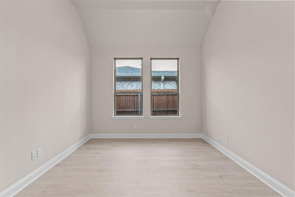 4500 Copper Point