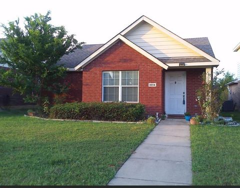 Photo of 8814 Stewart Street, Cross Roads, TX 76227 (MLS # 21263660)