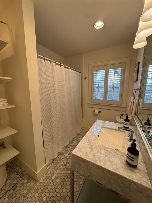 Mccarts TO HI Add - Residential Lease