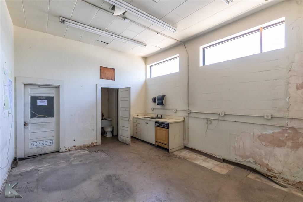 Ot Abilene - Commercial Sale