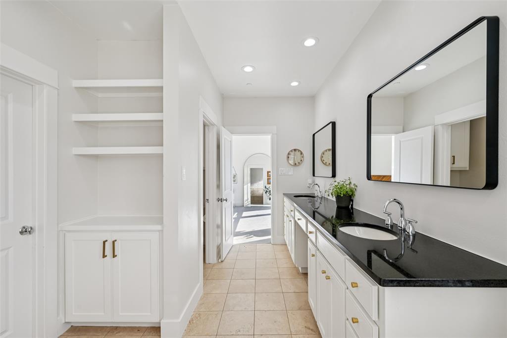 Urban Villas Condo - Residential