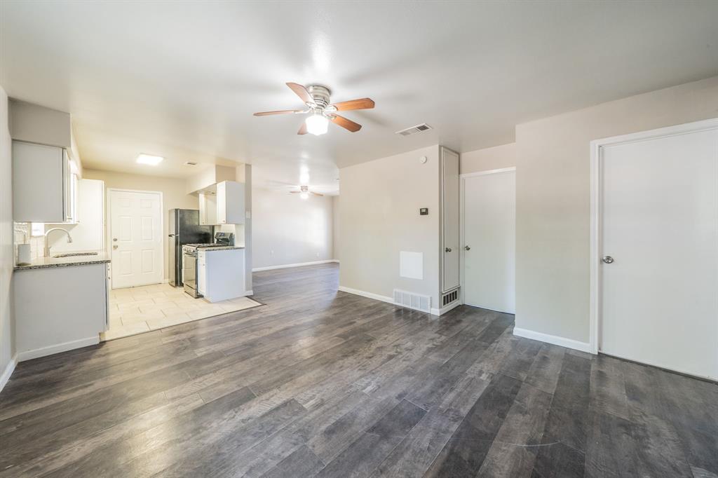 4646 Ridgepoint Drive