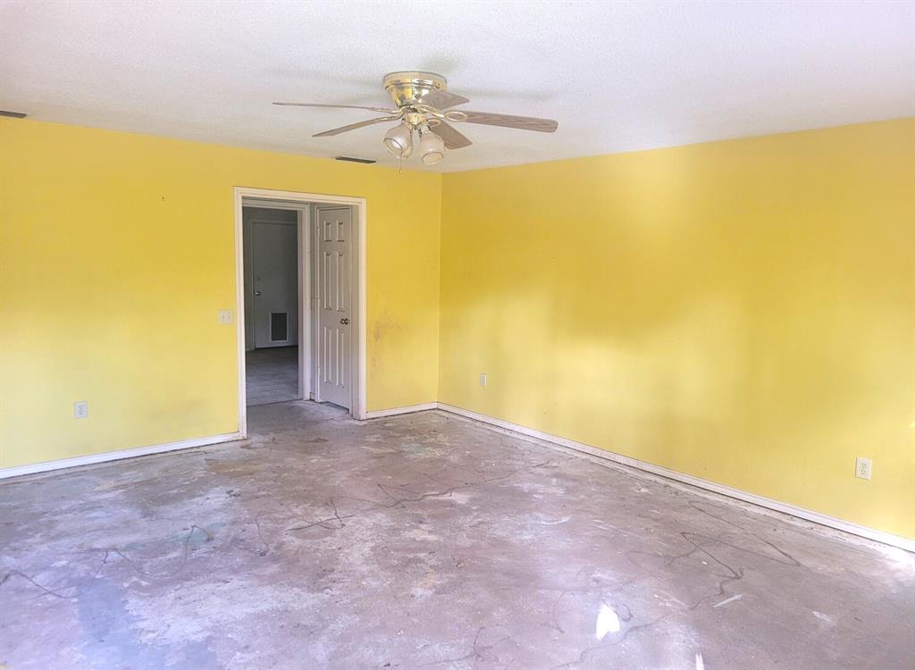 2219 Glenview Avenue