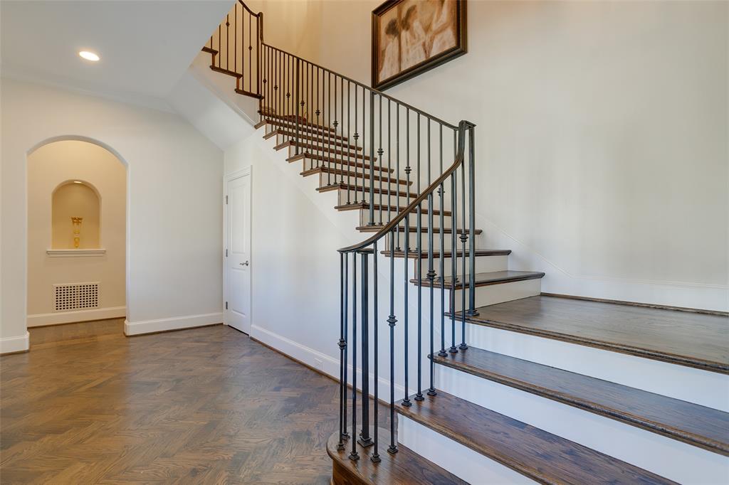 Montserrat - Residential